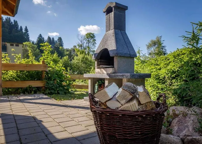 Am Sauna - Whirlpool - Kamin - Zaun - 20 Personen Ferienhaus *